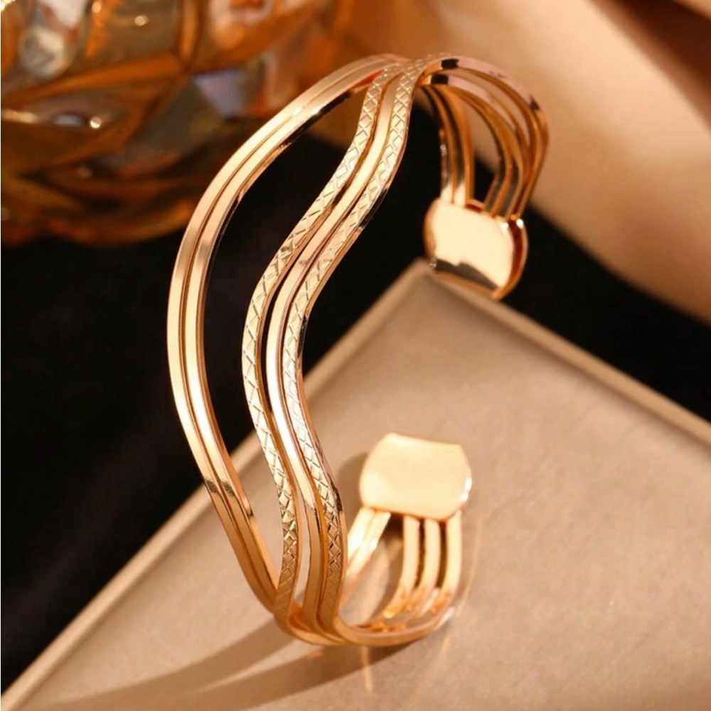 New Cuff bracelet